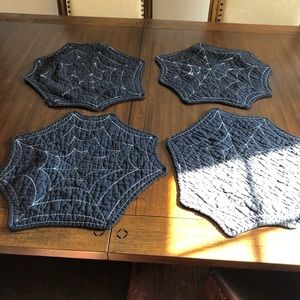 🕷Spider web placemats🕷